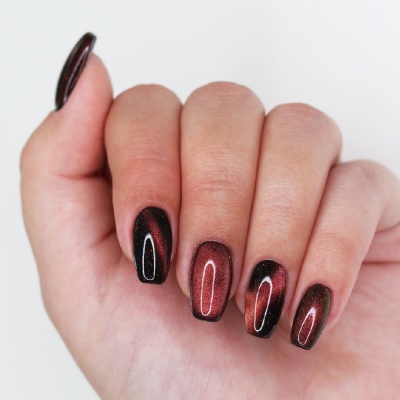 2c58615-105913-verniz-gel-inocos-cateye-rubi-2.jpg
